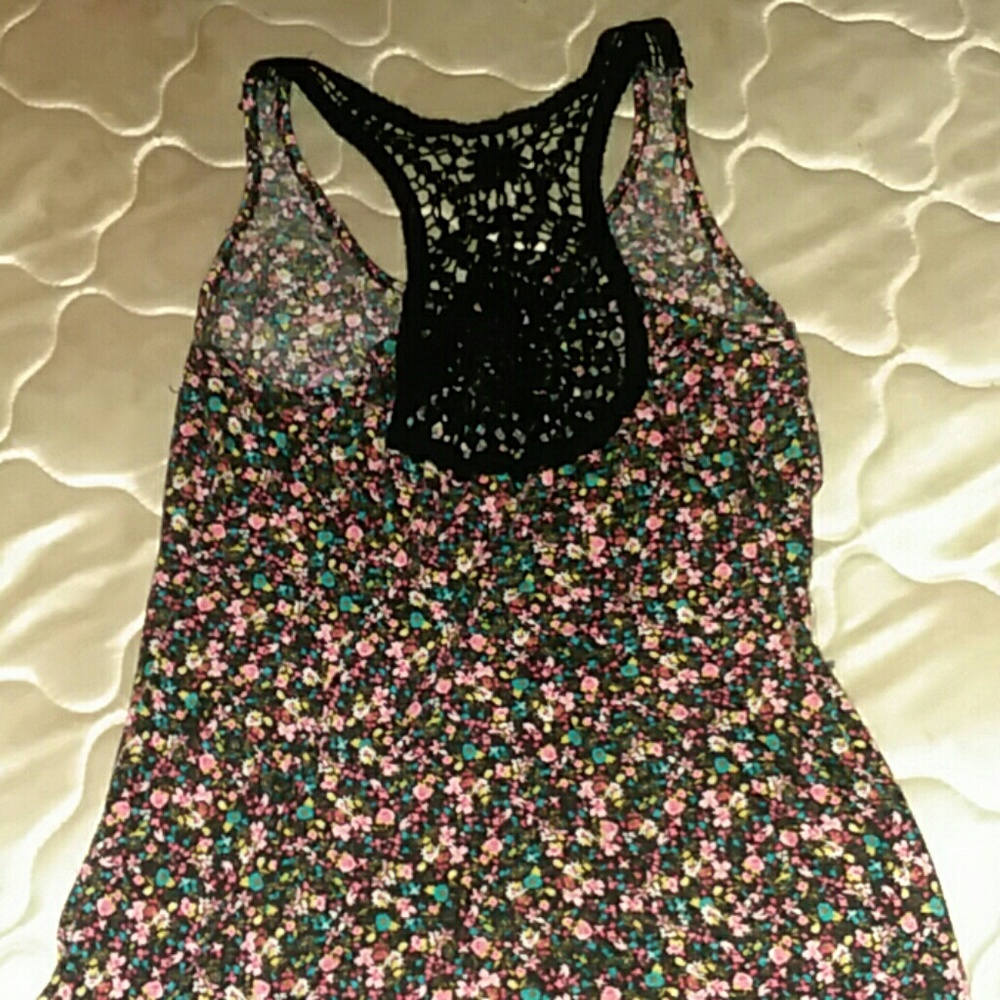 Women's Razor Back top - Picture 2 of 2